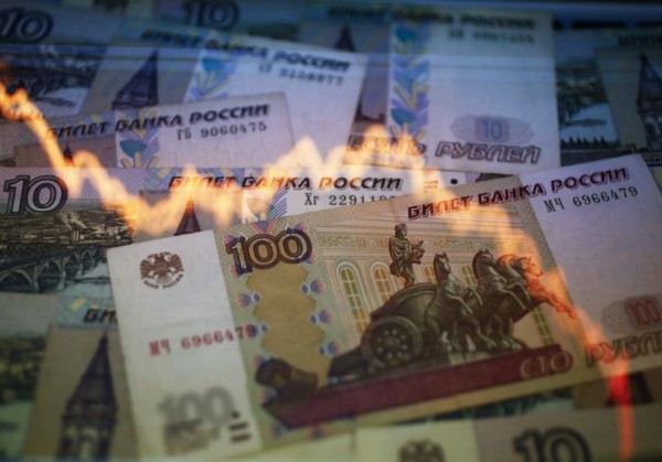 Разрушительный эффект, который создали решения Центрального банка, превышает все экономические санкции Запада, вместе взятые